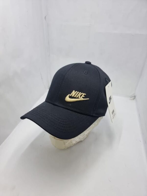 Nike caps - Image 6