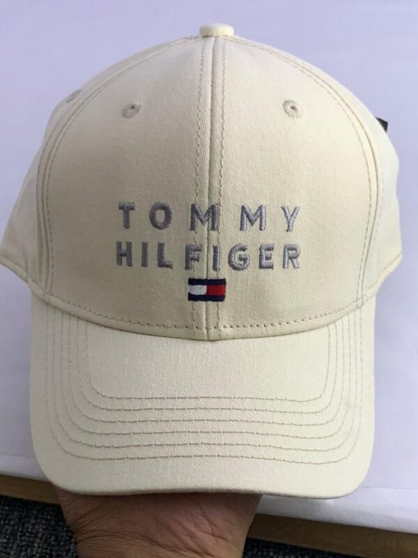 Tommy Hilfiger CAPS